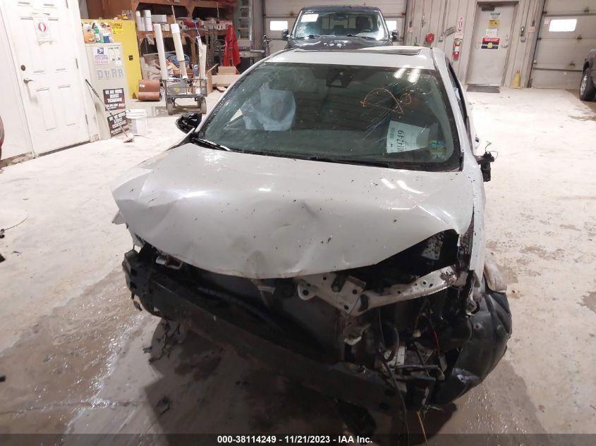 2019 TOYOTA COROLLA SE - 5YFBURHE0KP928675