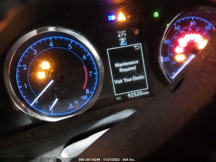 2019 TOYOTA COROLLA SE - 5YFBURHE0KP928675