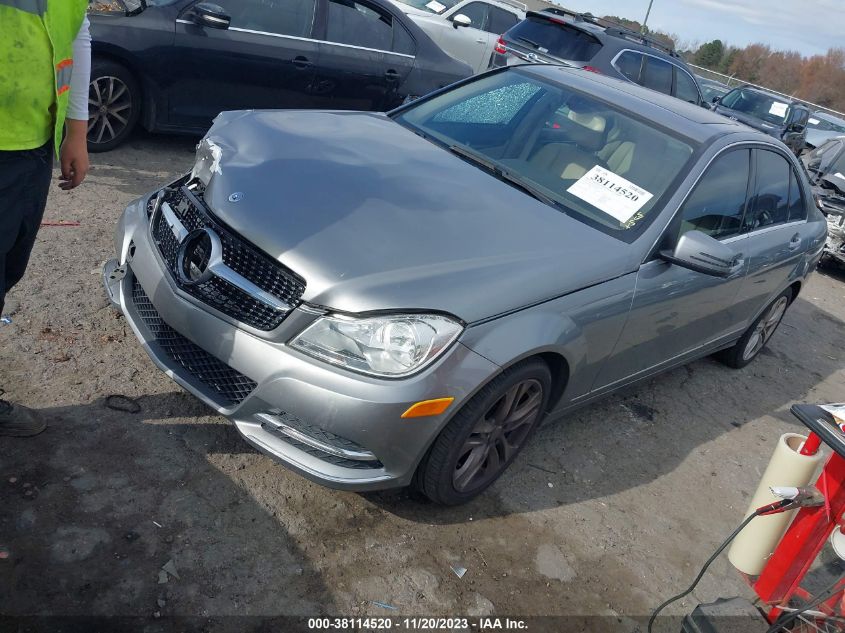 2014 MERCEDES-BENZ C 250 LUXURY/SPORT - WDDGF4HB9EG256796