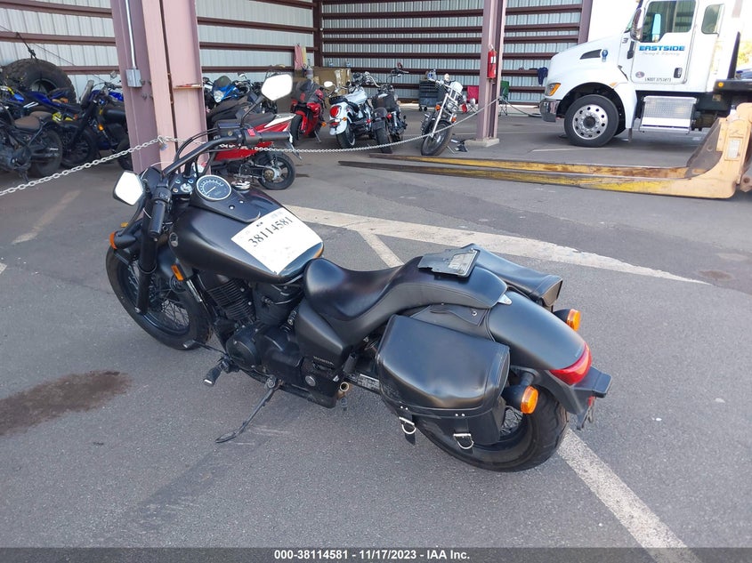 VIN JH2RC5378JK800417 2018 HONDA VT750 C2B