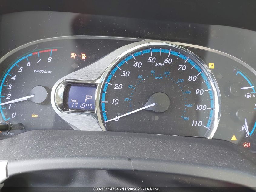 2014 TOYOTA SIENNA XLE V6 8 PASSENGER - 5TDYK3DC1ES409289