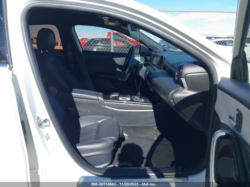 2019 MERCEDES-BENZ A 220 - WDD3G4EB3KW020355