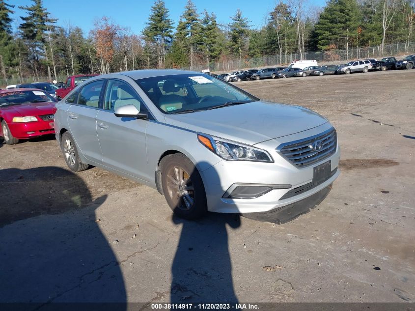 2017 HYUNDAI SONATA SE - 5NPE24AF5HH555244