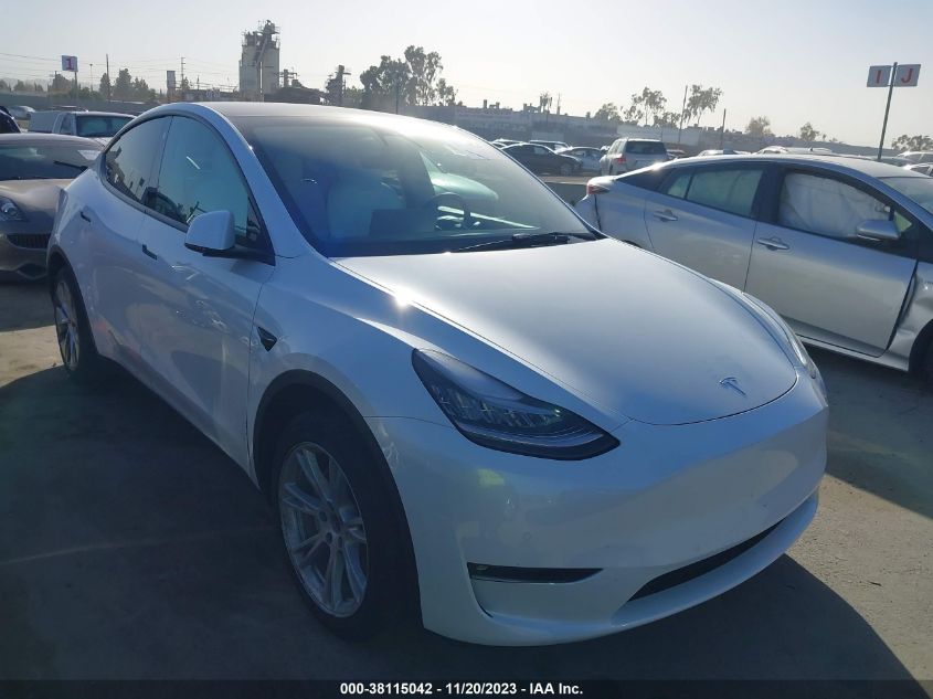 5YJYGDEEXMF121975 TESLA MODEL Y LONG RANGE DUAL MOTOR 2021