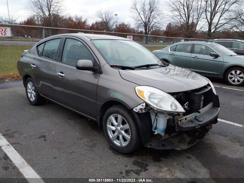 2014 NISSAN VERSA 1.6 SV - 3N1CN7AP0EL826945