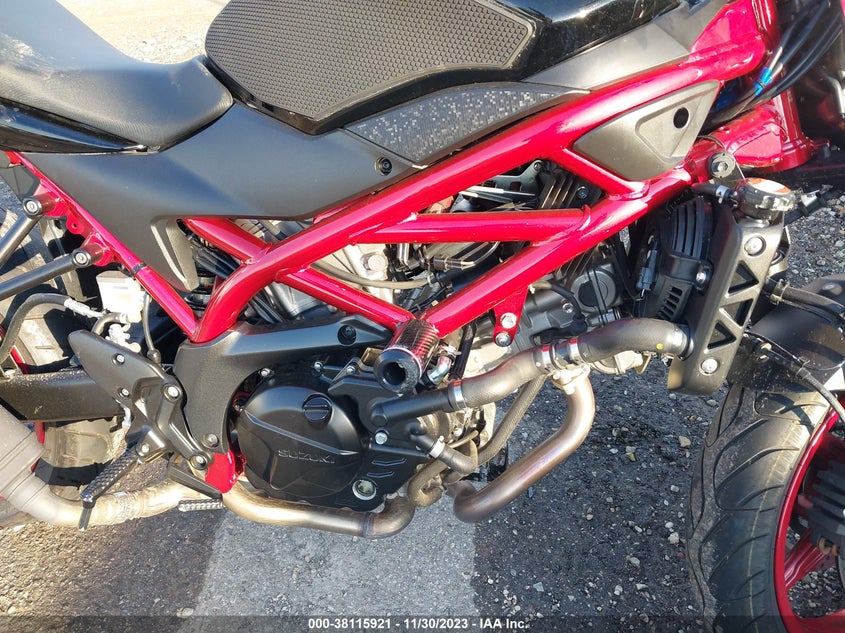 VIN JS1VP55A0J2100549 2018 SUZUKI SV650