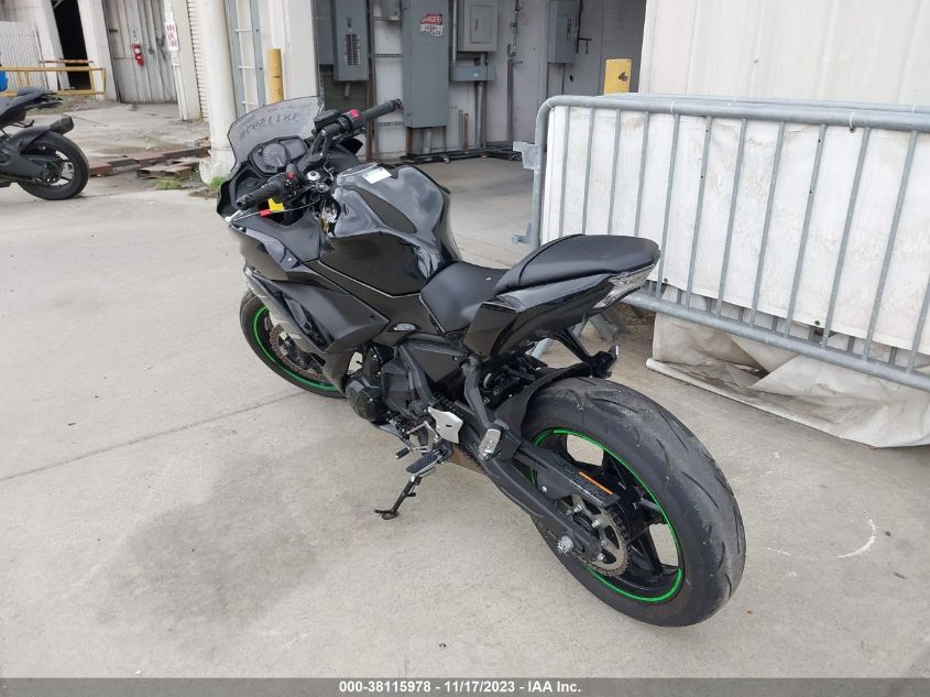 VIN JKAEXEK18KDA32420 2019 KAWASAKI EX650 F