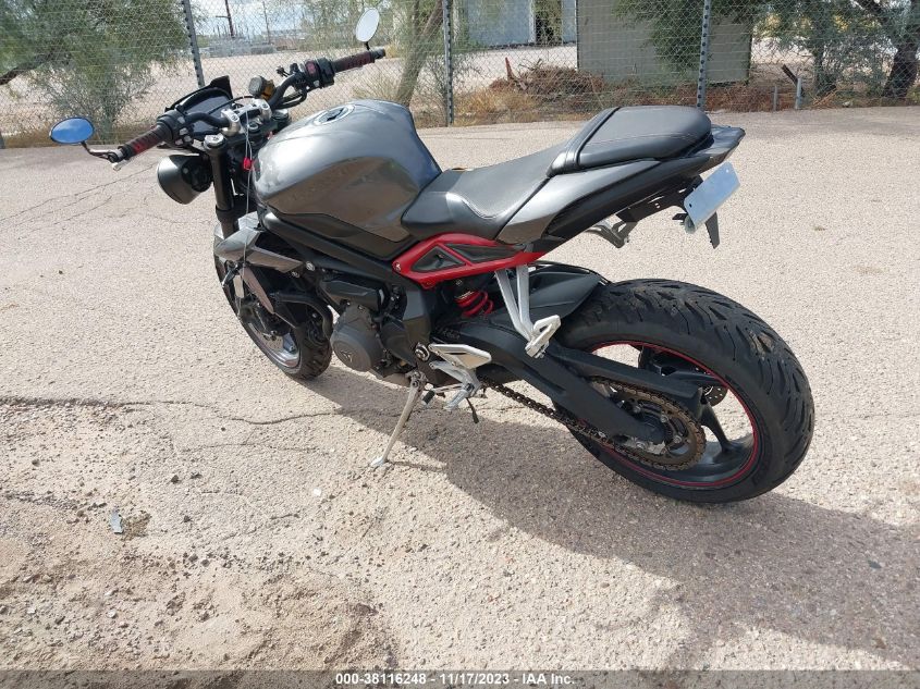 2018 TRIUMPH MOTORCYCLE STREET TRIPLE R SMTA414D3JT833269