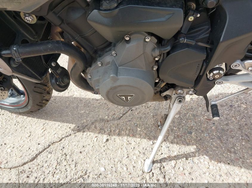 2018 TRIUMPH MOTORCYCLE STREET TRIPLE R SMTA414D3JT833269