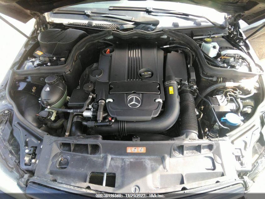 2013 MERCEDES-BENZ C 250 WDDGJ4HB5DG049433