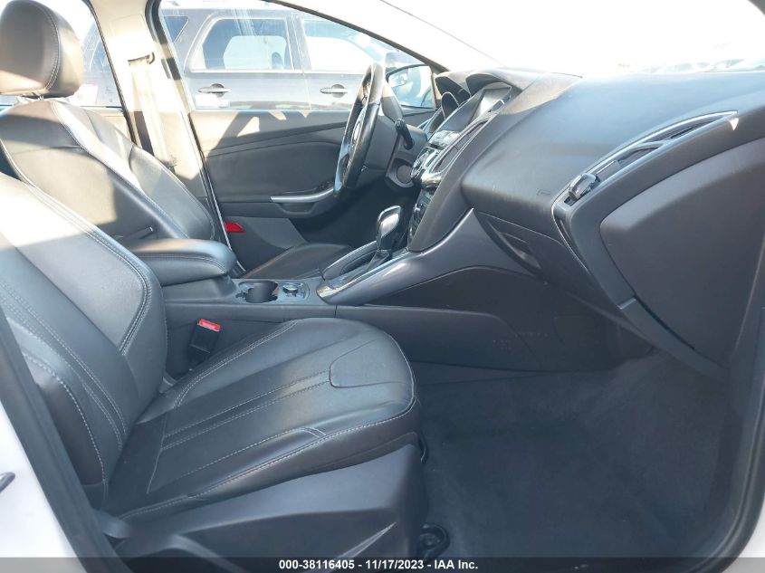 2014 FORD FOCUS TITANIUM - 1FADP3N24EL140556