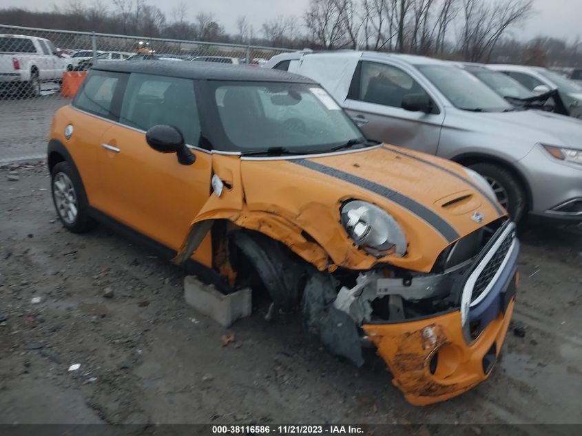 Lot #2525407551 2015 MINI HARDTOP COOPER S salvage car