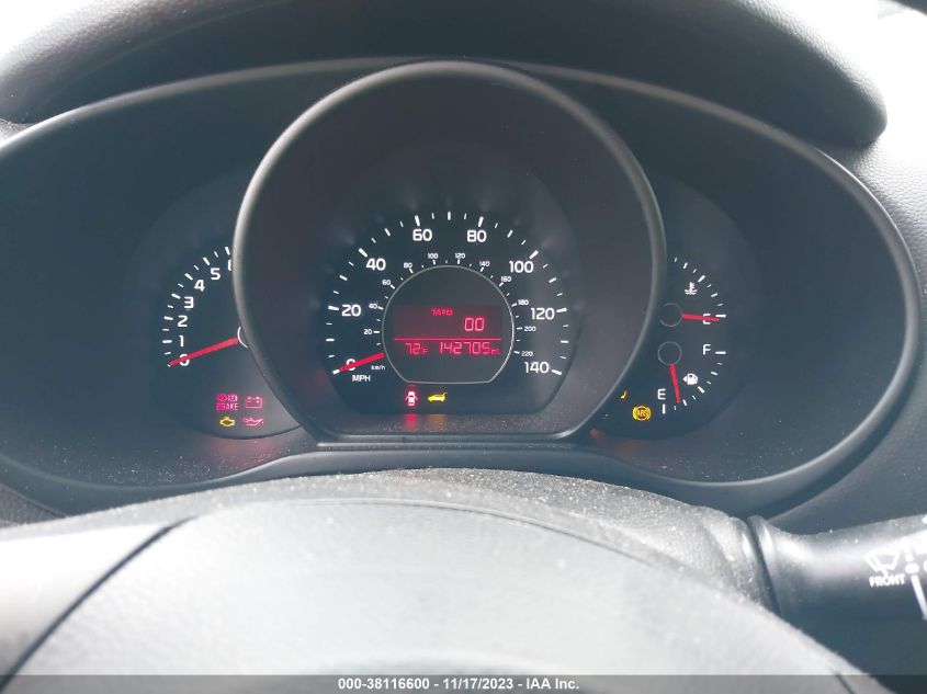 2016 KIA SOUL - KNDJN2A28G7355176