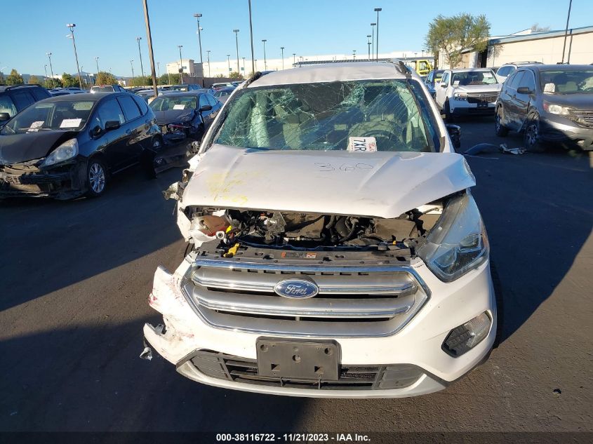 2017 FORD ESCAPE TITANIUM - 1FMCU0JD4HUD12132