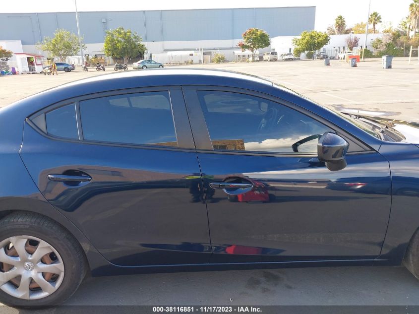 2014 MAZDA MAZDA3 I SPORT - JM1BM1U70E1212022