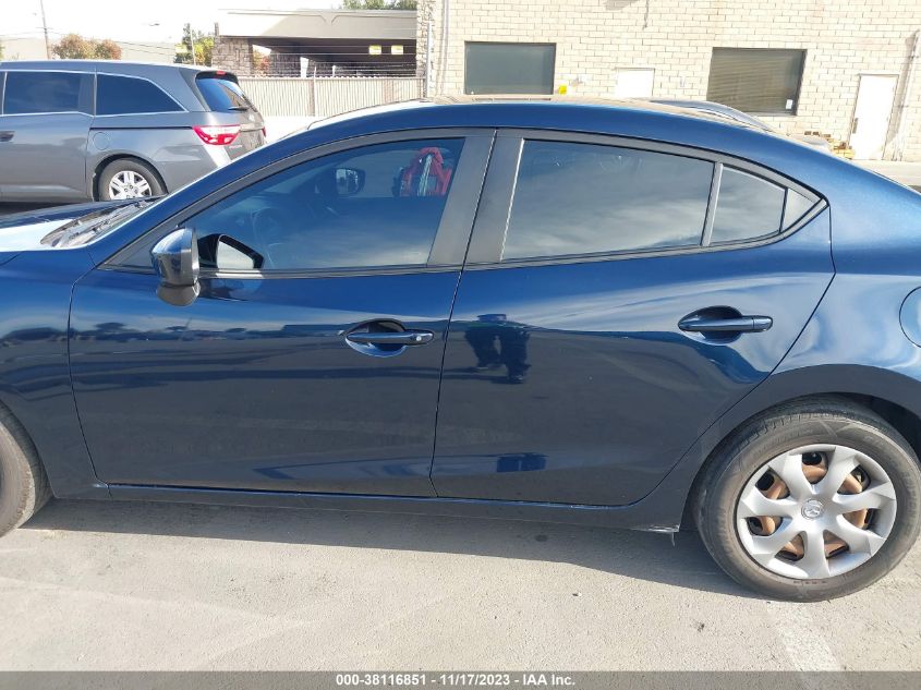 2014 MAZDA MAZDA3 I SPORT - JM1BM1U70E1212022