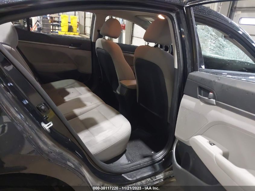 2018 HYUNDAI ELANTRA SE - 5NPD74LF9JH330454