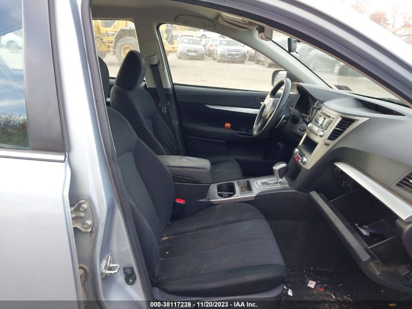 2014 SUBARU LEGACY 2.5I - 4S3BMBA68E3018490