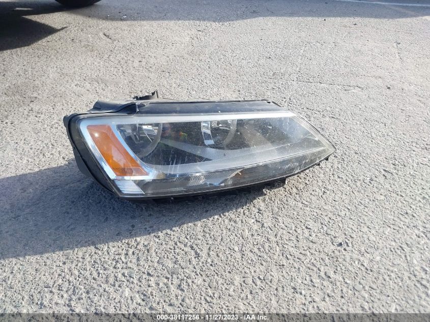 2022 HYUNDAI ELANTRA SEL - 5NPLN4AG0NH067869