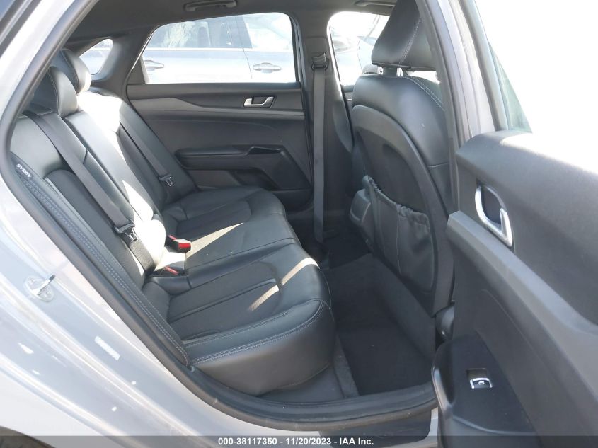 2022 KIA K5 GT-LINE - 5XXG64J29NG096396