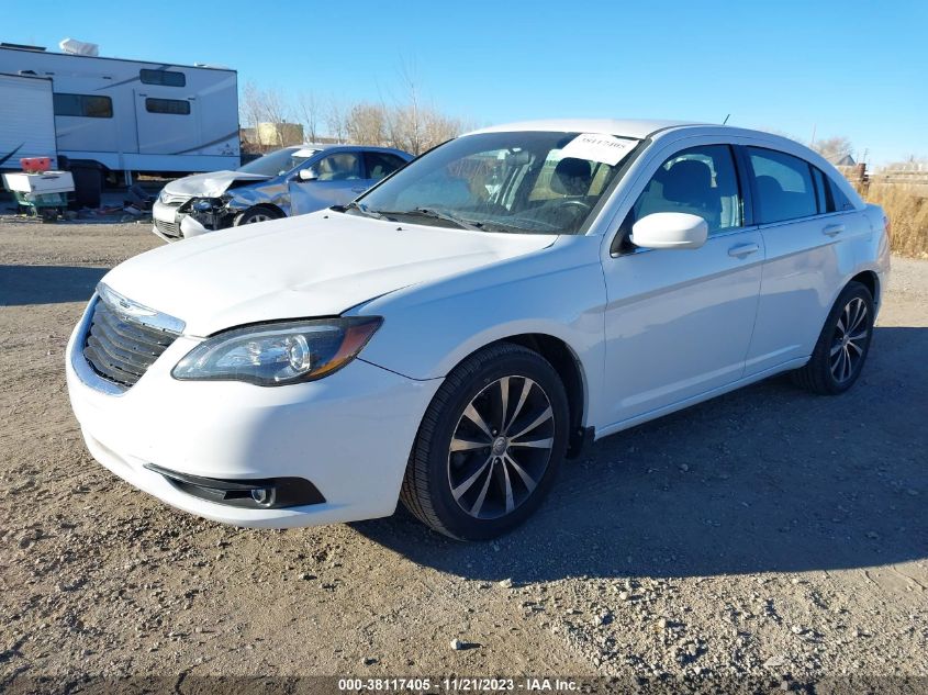 2013 CHRYSLER 200 TOURING - 1C3CCBBG1DN720396