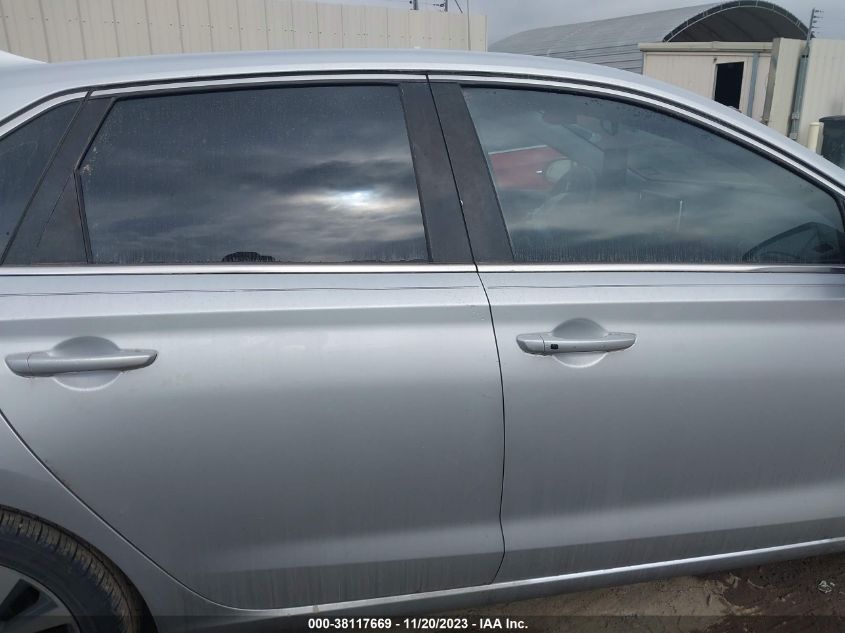 2018 HYUNDAI ELANTRA GT - KMHH35LE5JU024881