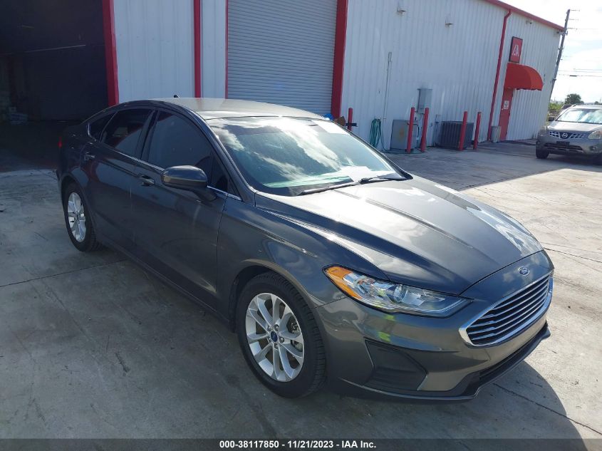 3FA6P0H79KR243368 Ford Fusion SE