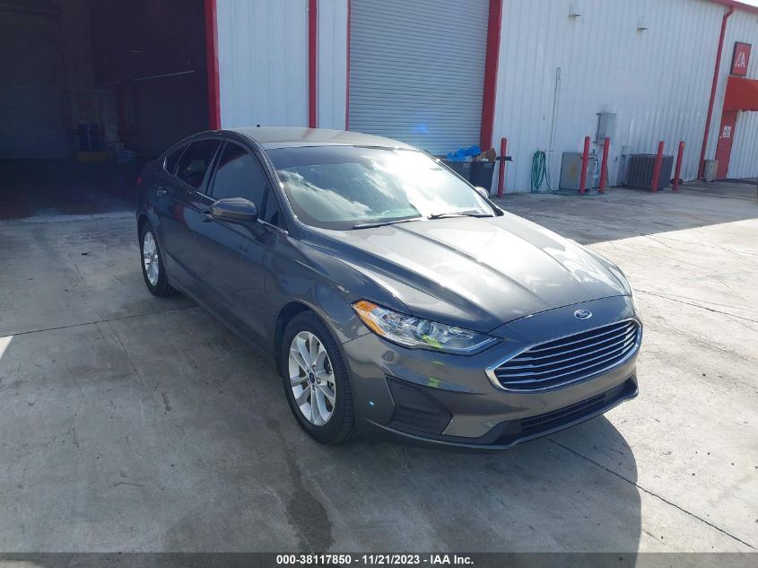 3FA6P0H79KR243368 Ford Fusion SE 6