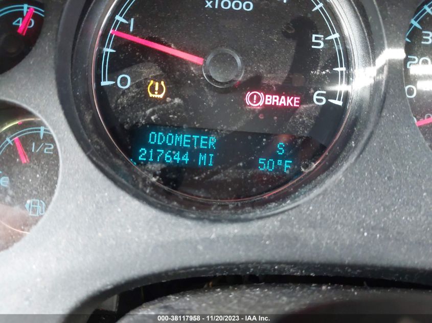 2013 CHEVROLET SUBURBAN 1500 LS 1GNSKHE74DR357830