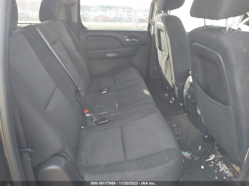 2013 CHEVROLET SUBURBAN 1500 LS 1GNSKHE74DR357830
