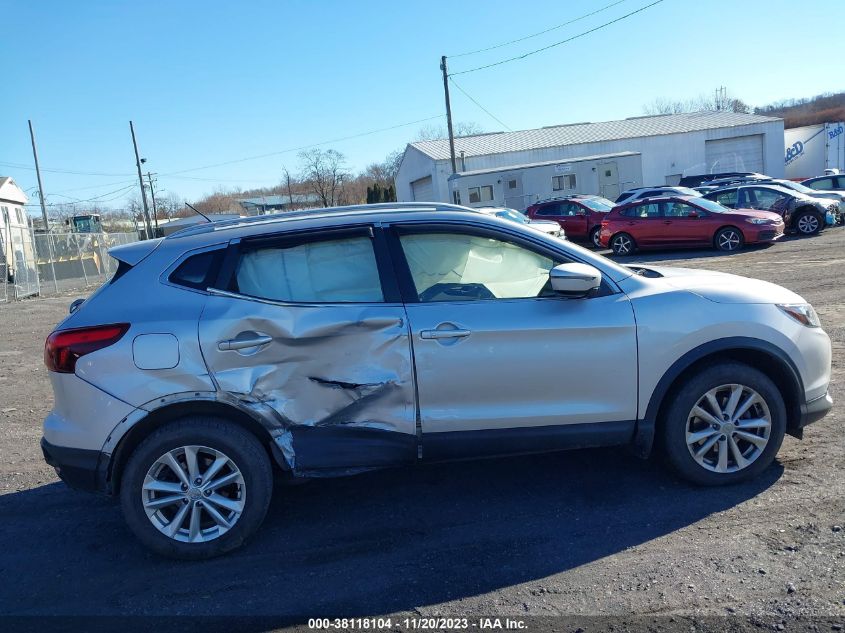 JN1BJ1CR1JW286853 | 2018 NISSAN ROGUE SPORT