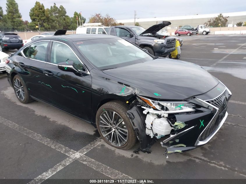 VIN 58ADA1C15PU031745 2023 LEXUS ES 300H no.1