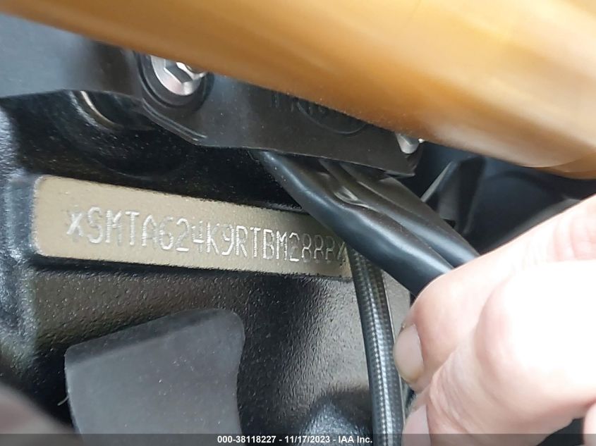 2024 TRIUMPH MOTORCYCLE STREET TRIPLE 765 MOTO2 EDITION - SMTA624K9RTBM2888