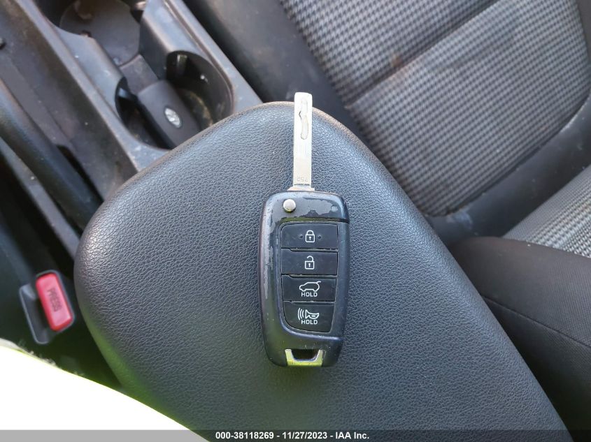 2019 HYUNDAI KONA SE - KM8K12AA3KU245133