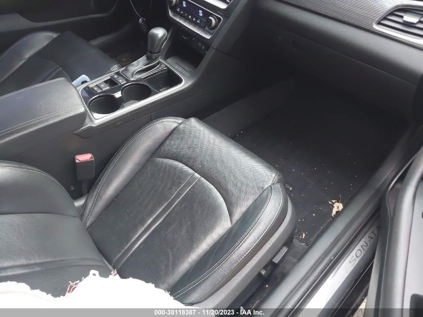 2018 HYUNDAI SONATA LIMITED - 5NPE34AF9JH712485