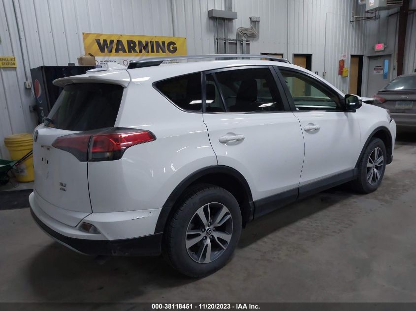 2018 TOYOTA RAV4 XLE - JTMRFREV4JJ261187