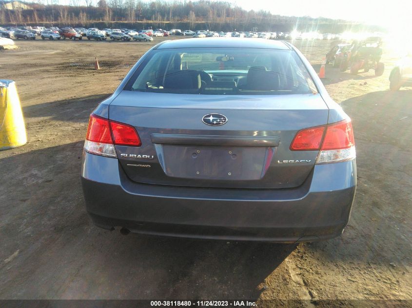 2014 SUBARU LEGACY 2.5I - 4S3BMBA63E3028974