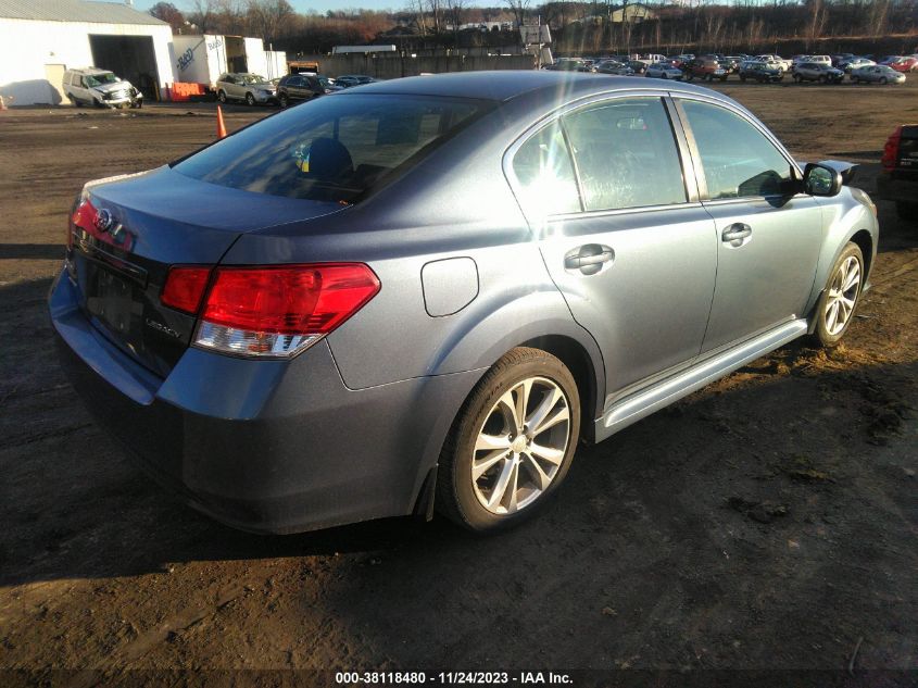2014 SUBARU LEGACY 2.5I - 4S3BMBA63E3028974