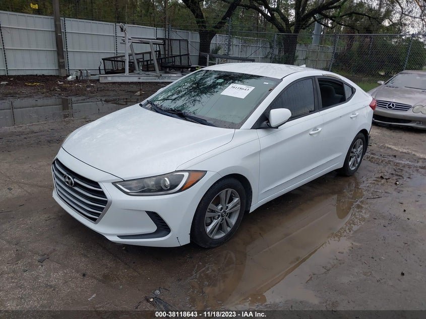 VIN 5NPD84LF4HH173228 2017 HYUNDAI ELANTRA SE