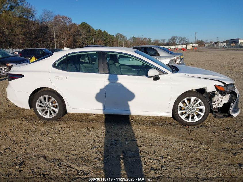 2022 TOYOTA CAMRY LE - 4T1C11AK2NU658348