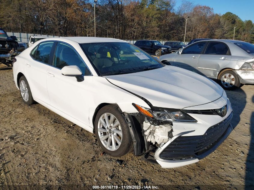 2022 TOYOTA CAMRY LE - 4T1C11AK2NU658348