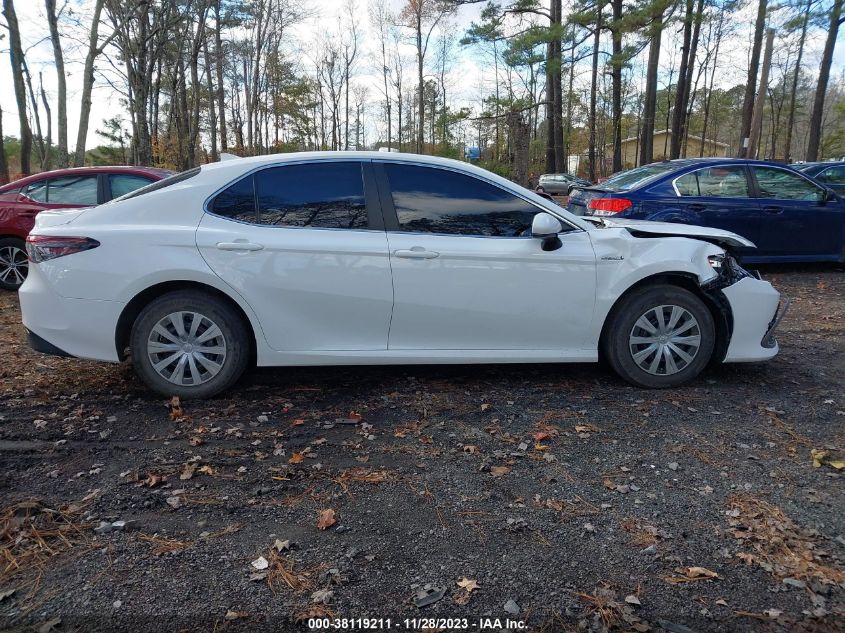 2021 TOYOTA CAMRY LE - 4T1C31AK1MU030533