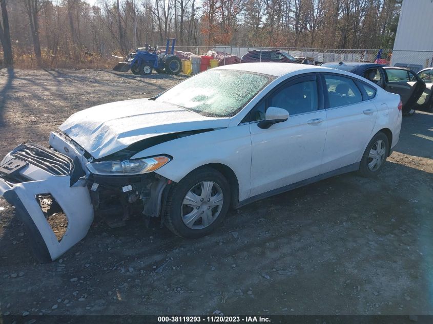 2013 FORD FUSION S - 3FA6P0G77DR137134