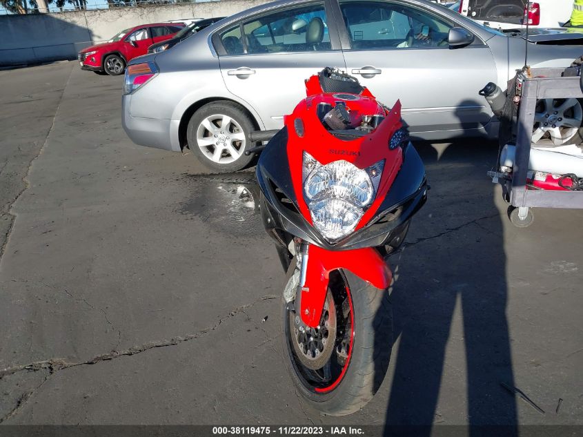 2022 SUZUKI GSX-R600 - JS1GN7FA0N7100603