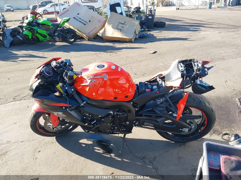 2022 SUZUKI GSX-R600 - JS1GN7FA0N7100603