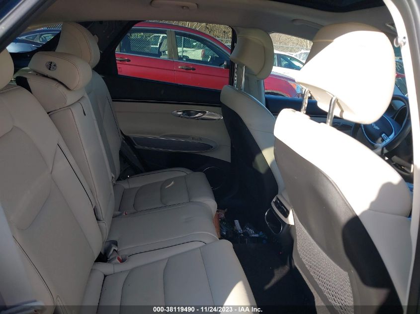 2022 GENESIS GV70 2.5T AWD KMUMADTB2NU069384