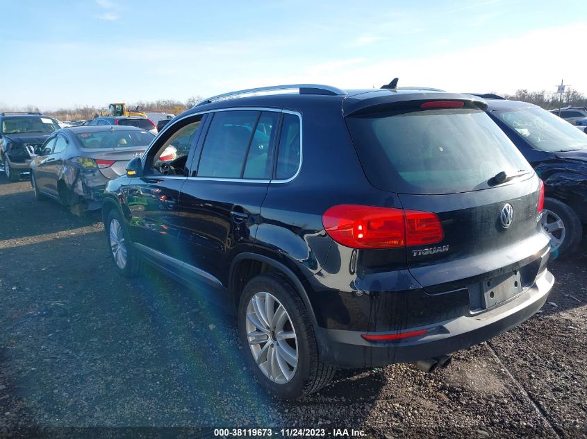 2013 VOLKSWAGEN TIGUAN SE - WVGAV7AX4DW545949