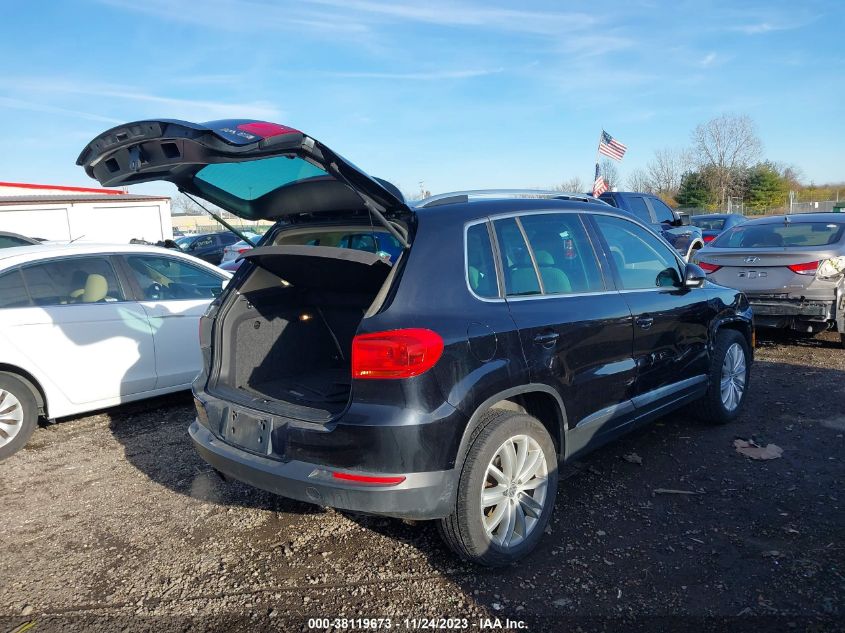 2013 VOLKSWAGEN TIGUAN SE - WVGAV7AX4DW545949