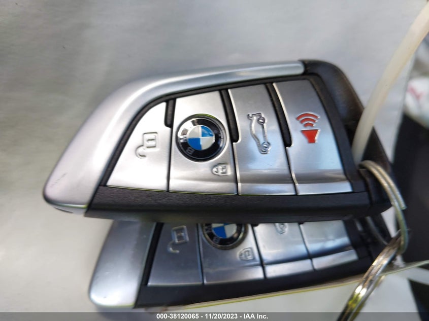 VIN WBAJA5C57JWA38636 2018 BMW 530I