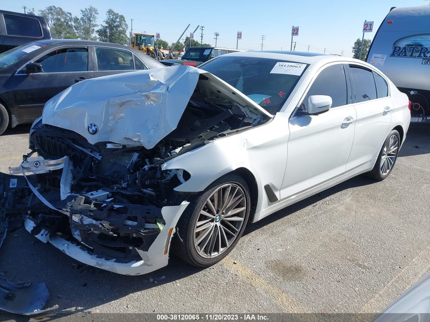 VIN WBAJA5C57JWA38636 2018 BMW 530I